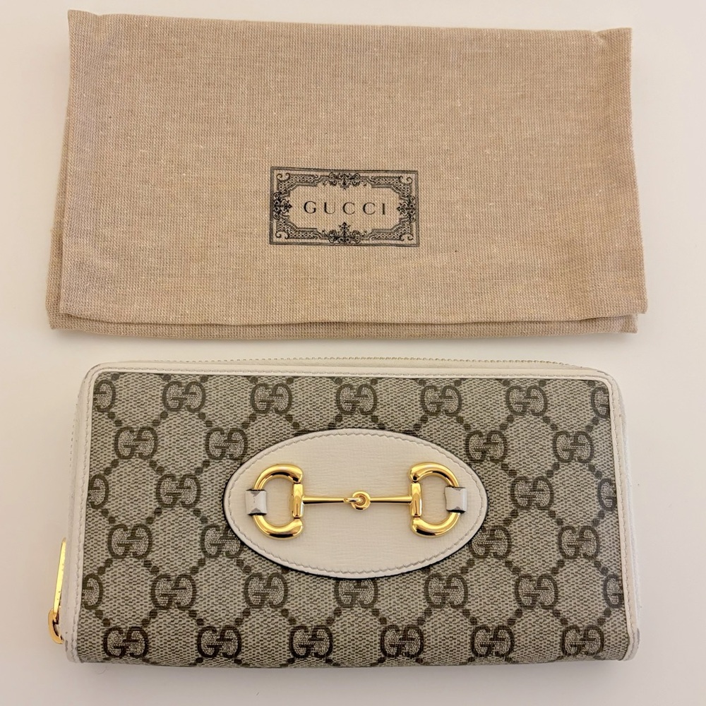 Gucci GG Supreme Monogram Horsebit 1955 Zip Around Wallet